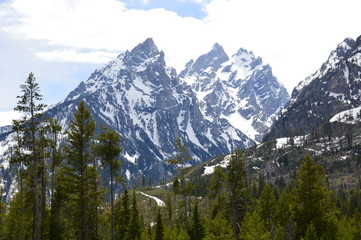 Grand Teton National Park, Wyoming mountain peaks covered in snow