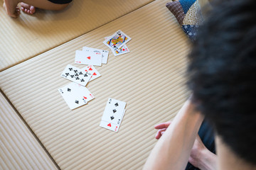 トランプ　ゲーム　遊び