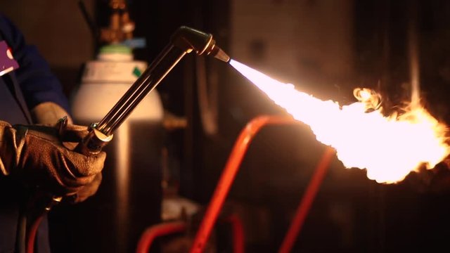 Using an OXY-ACETYLENE TORCH in an ENGINEERING WORKSHOP