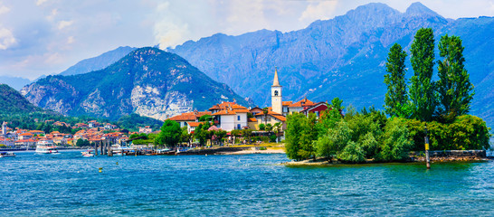 Beautiful romanic lake Lago Maggiore - 