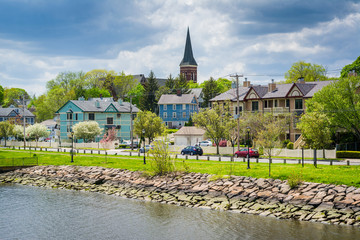 View of Fair Haven Heights, and the Quinnipiac River in New Haven, Connecticut - obrazy, fototapety, plakaty