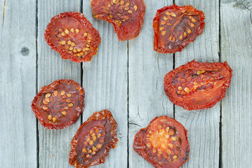 Dried tomatoes