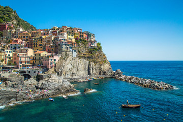 Fototapeta na wymiar Manarola Village, Cinque Terre Coast, Italy.