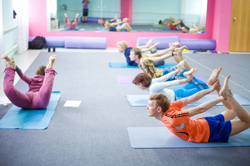 people in Yoga class