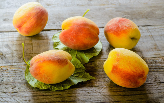 New crop peaches