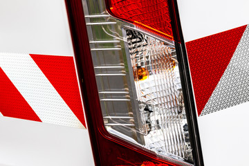 Rückscheinwerfer eines Autos im Detail