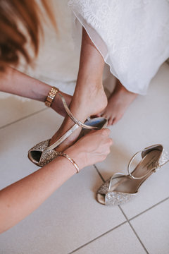 Les pr&eacute;paratifs de la mari&eacute;e