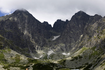 Obraz premium View on the mountain Peaks of the High Tatras, Slovakia