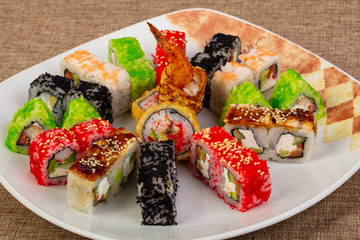 Japanese roll set