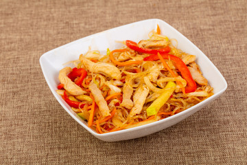 Glass noodle with chicken, vegetables