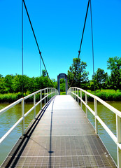 Obraz premium Bridge in Forest Park, MO