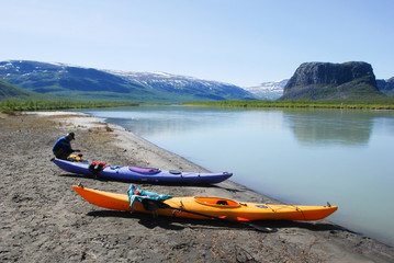 Fototapeta premium Skierfe - Paddling to the gate of Sarek (remastered)