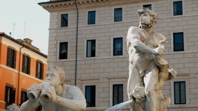 Gian Lorenzo Bernini, Piazza Navona, Fountain of the Four Rivers, the Rio della Plata in Rome