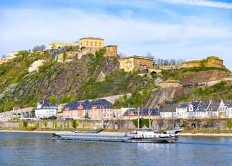 Rhein und Festung Ehrenbreitstein