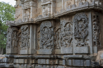 Obraz premium Hoysala architecture, It is known that the famous temple derived its name from the King Vishnuvardhana Hoysaleswara, who built the temple.Karnataka,India