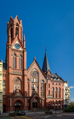 Gotteshaus im sozialen Brennpunkt: die Taborkirche in Berlin-Kreuzberg