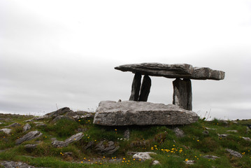 Poulnabronne Dolmen