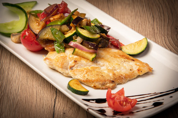 Grilled chicken and vegetables