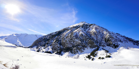Fototapeta na wymiar Cerler mountains in Pyrenees of Huesca Spain