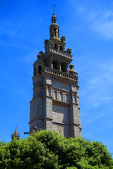 Kirchturm in Roscoff, Frankreich - 214617458