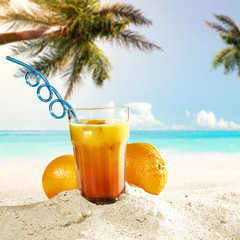 summer drink on beach 