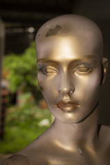 La mirada perdida del mannequin 