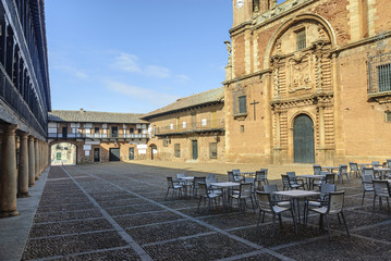 Obraz premium main square ,balcony, from the Middle Ages in the town of San Carlos del Valle, Ciudad Real, Spain