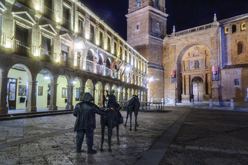 Fototapeta na wymiar main square in the town of Villanueva de Los Infantes, in Spain.
