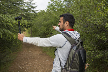 Youtuber, vlogger in the jungle