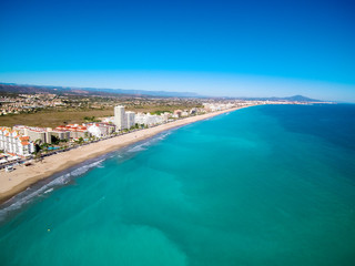 Fototapeta premium Peñiscola desde el aire. Pueblo de Castellon en la Comunidad Valenciana, España. Fotografia con Drone