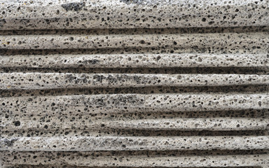 Horizontal and porous surfaces of the material