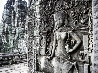 Fototapeta na wymiar Wall of the ancient Angkor Temple