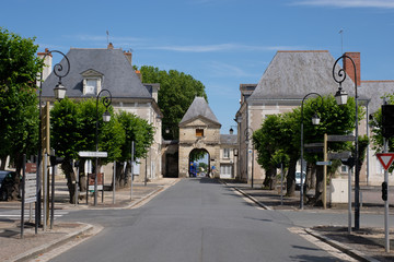 Fototapeta na wymiar In den Gassen von Richelieu, Centre-Val de Loire, Frankreich