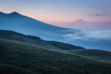 Fototapeta premium Mt.Fuji with cloud in summer sunrise