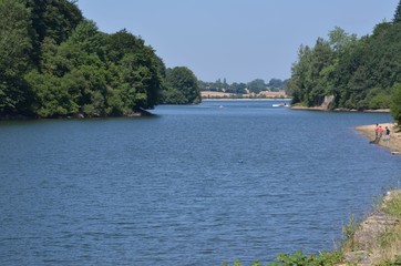 Fototapeta premium Lac de Pareloup, Aveyron, France