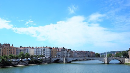Fototapeta premium Lyon - Les quais du Rhône