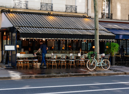 19,761 BEST Paris Cafe IMAGES, STOCK PHOTOS & VECTORS | Adobe Stock
