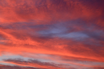 Obraz premium Evening sky and red cloud landscape
