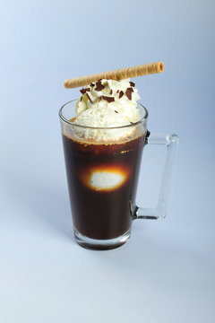 Eiskaffe Keksrolle
