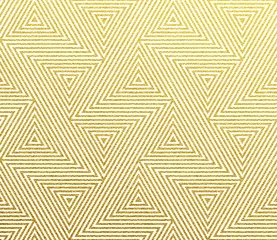 Behang Geometrische patroon van gouden glittery naadloze driehoek mozaïek rasterlijnen. Vector abstracte goudfolie textuur met patroon © Ron Dale