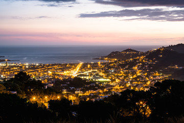 2018, JAN 1 - Wellington, New Zealand, The panorama landscape view of the building and scenery of the city at sunset.