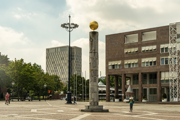 Dortmund, Friedenssäule und neues Rathaus