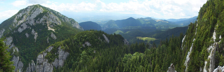 Rumunia, Karpaty Rumuńskie - widoki z masywu górskiego Piatra Craiului