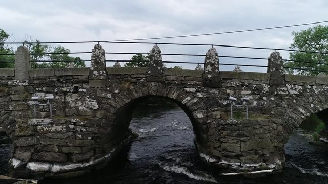 Stonebridge drone pedestal up