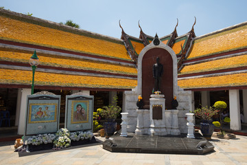 Wat Suthat Thepphawararam Temple