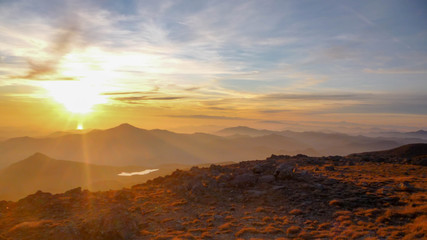 Tramonto visto dalla cima del monte