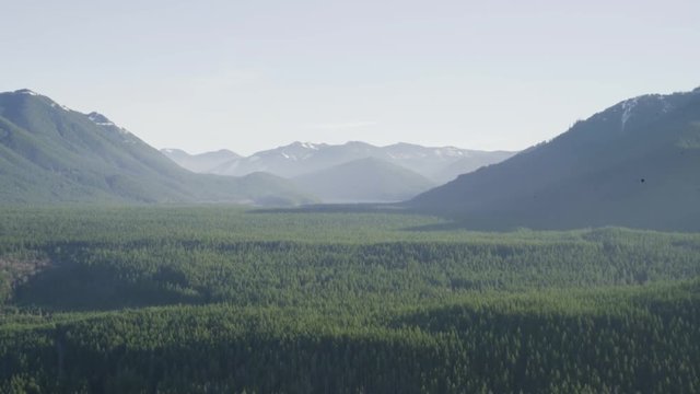 Pan of Mountains in Washington State