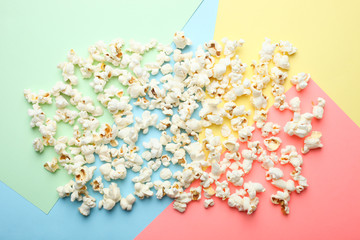 Salted popcorn, top view.