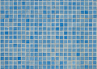 Fototapeta premium Blue tile pattern in swimming pool