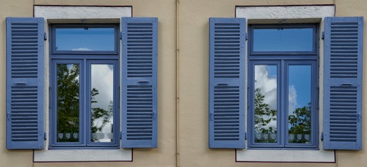 Fenêtres à Bourg-en-Bresse, Ain, France